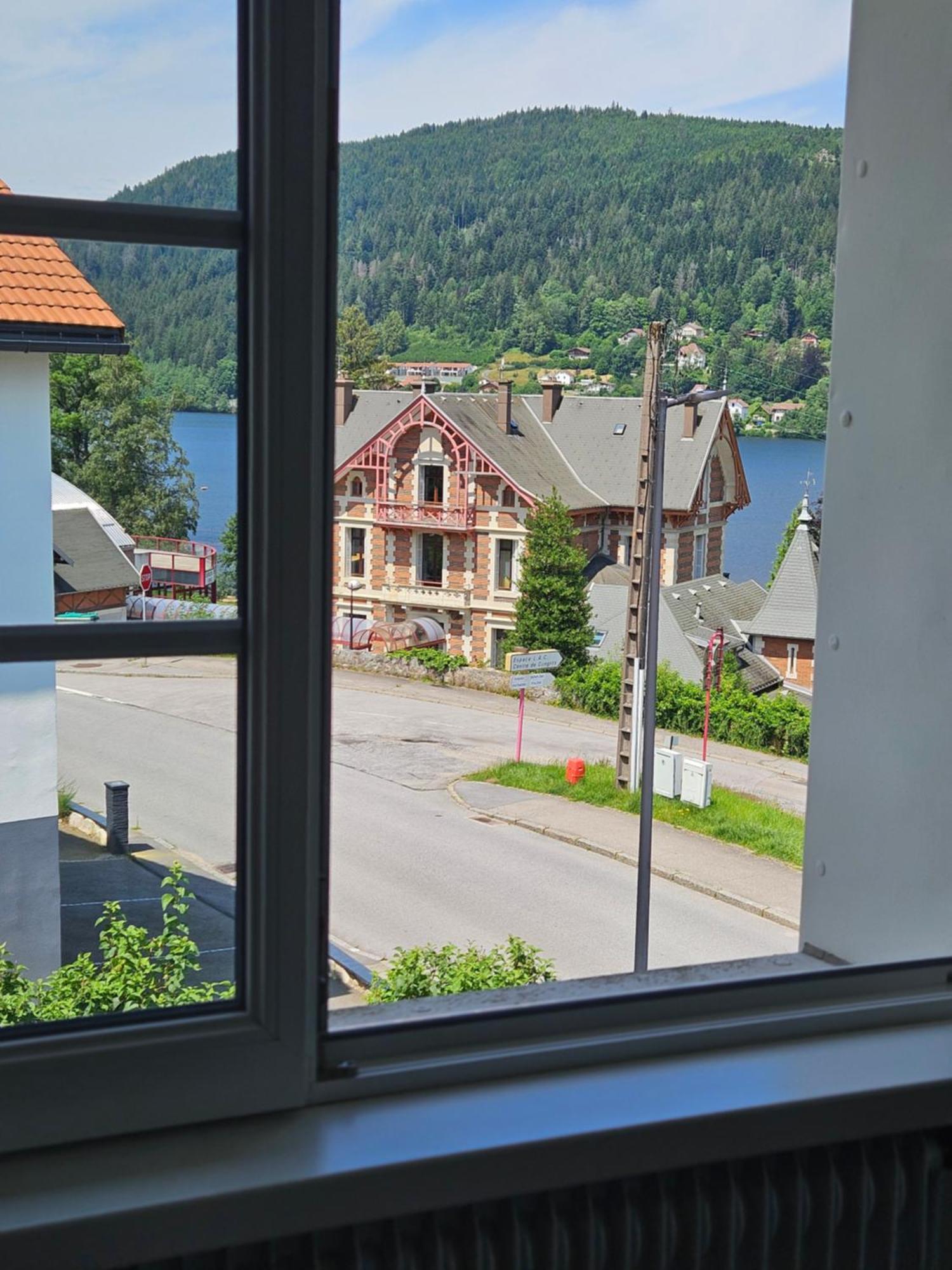 Apartment L'aubepine Au Bord Du Vue Directe Sur Le ,borne E A 20m *